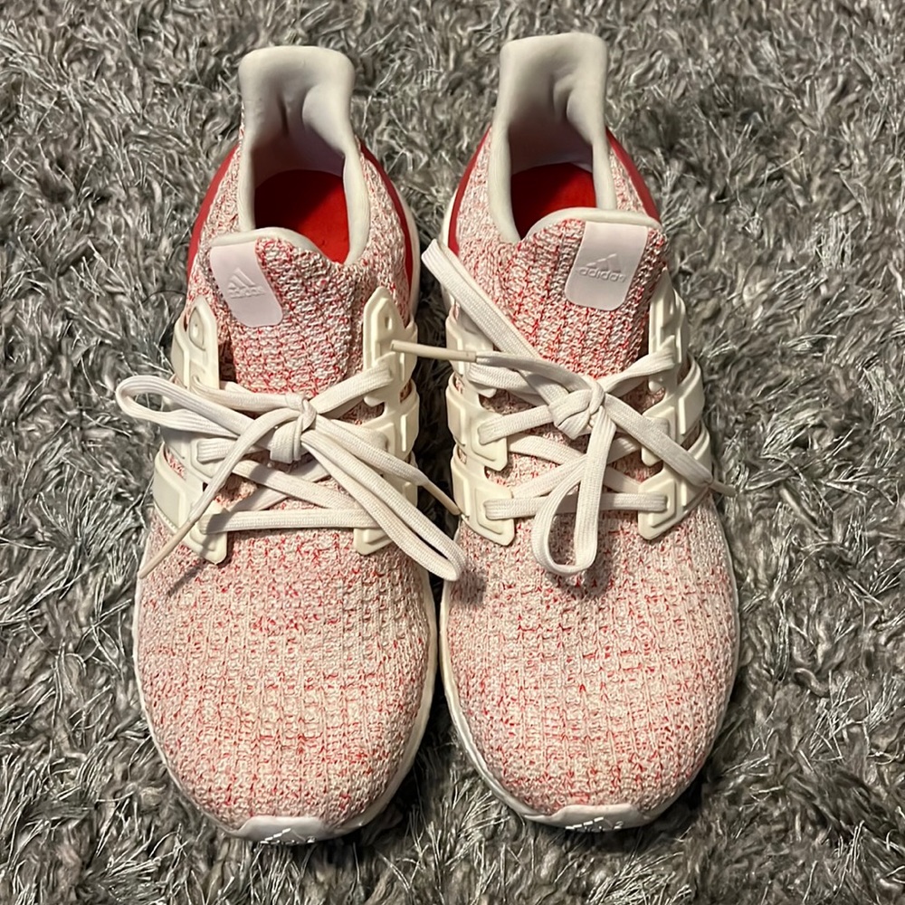 Size 8 Women’s Ultraboost